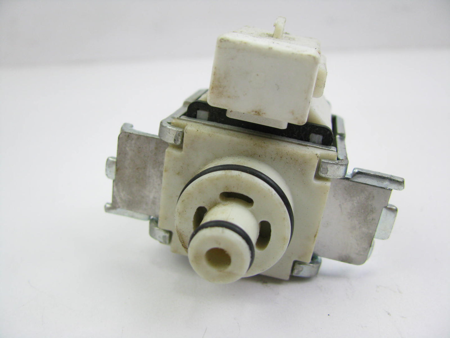 NEW - Unboxed OEM Ford AXODE AX4S AX4N Transmission Shift Solenoid F3DP-7G484-AA
