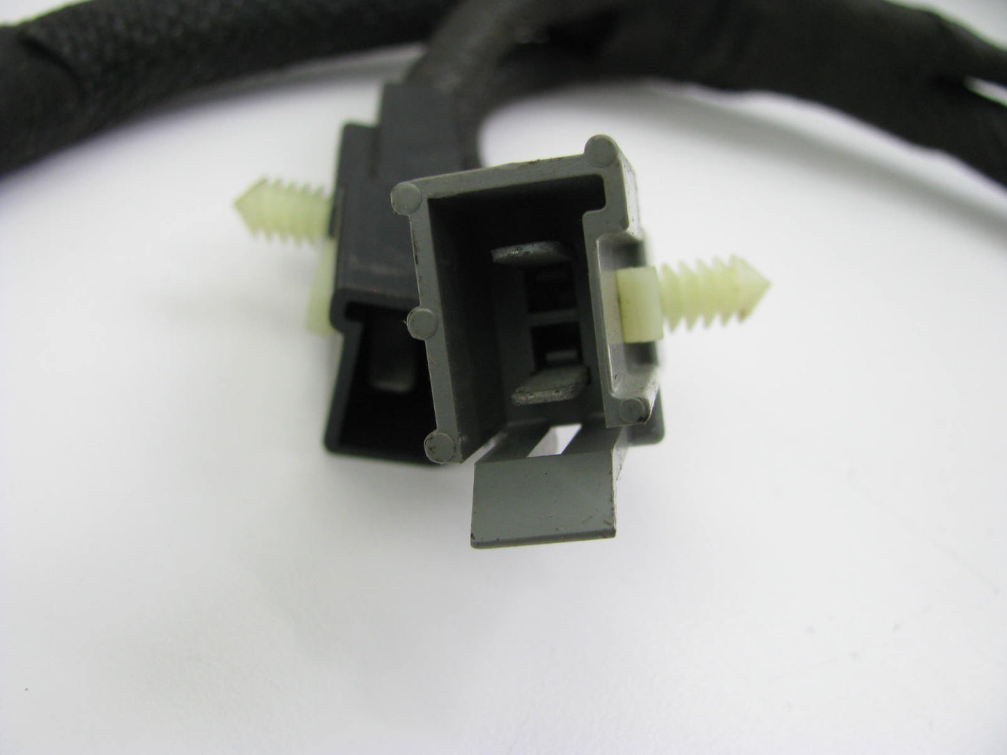 NEW - OUT OF BOX F3LB-14A701-AF Right Power Seat Switch 93-96 Lincoln Mark VIII