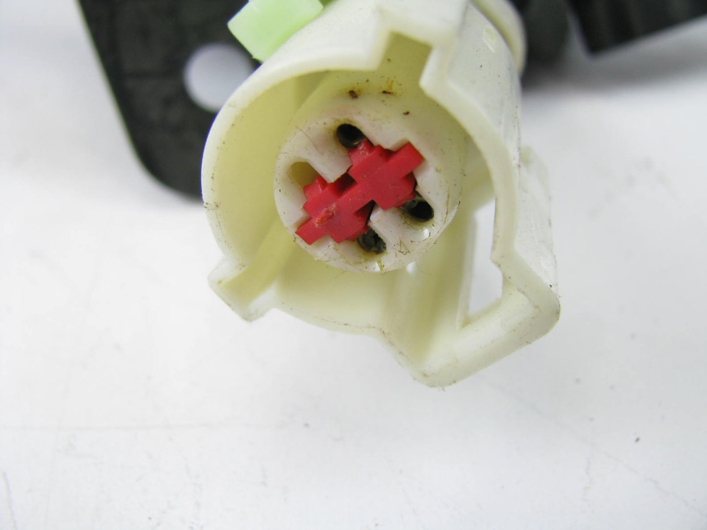 NEW - OUT OF BOX F3LB-14B004-AE Front Right SRS Crash Sensor 93-94 Mark VIII