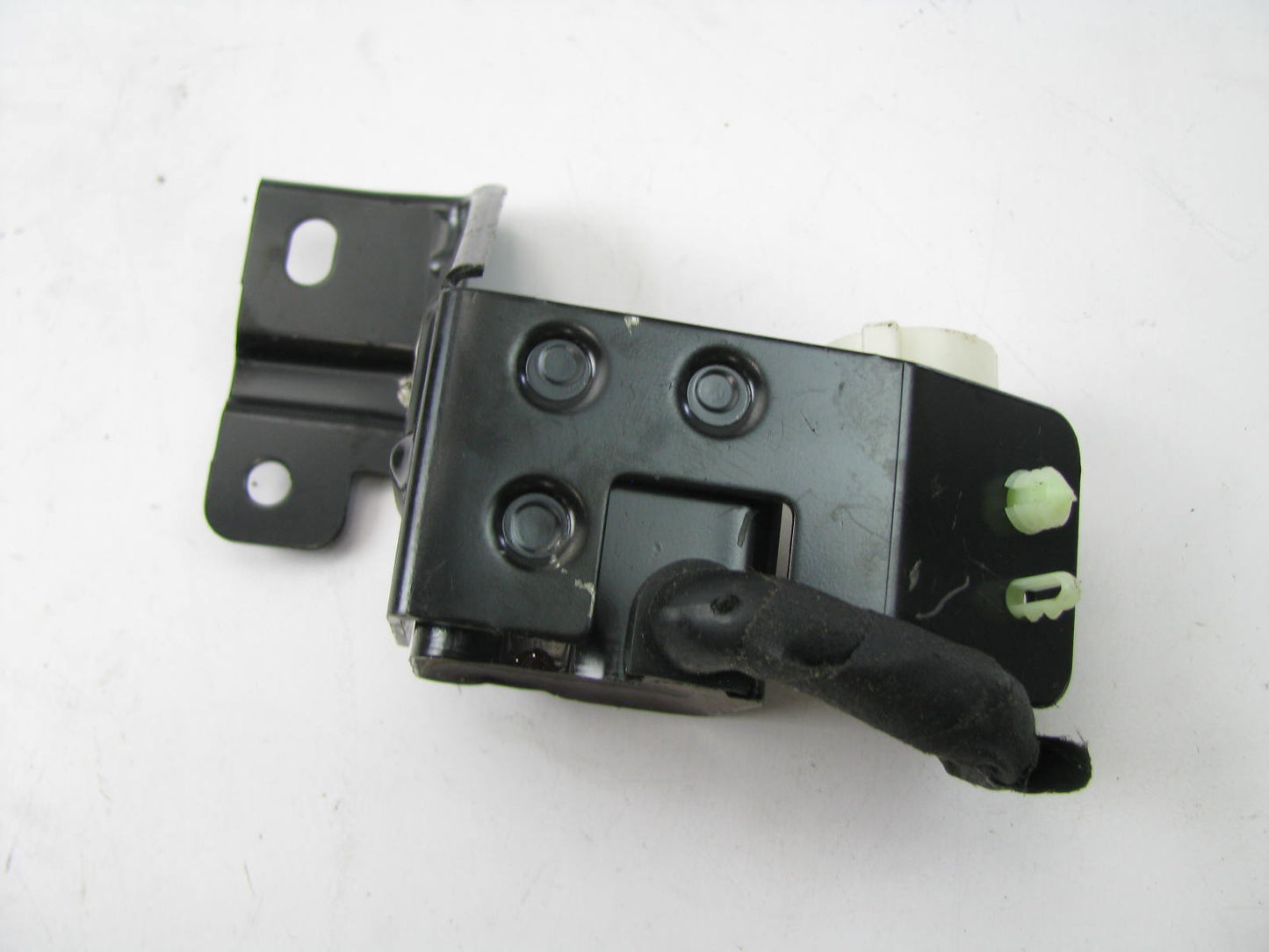 NEW - OUT OF BOX - OEM Ford F3LB-14B007-AB REAR SRS Crash Sensor