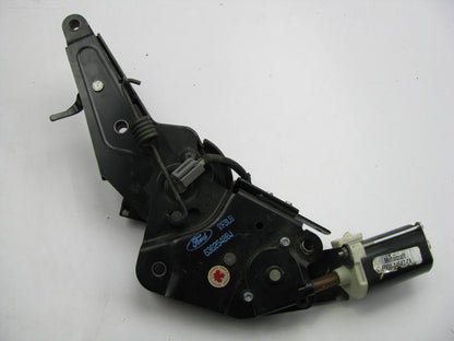 NEW - OUT OF BOX F3LB-6362648-BJ Front Right Seat Recliner Motor 93-98 Mark VIII