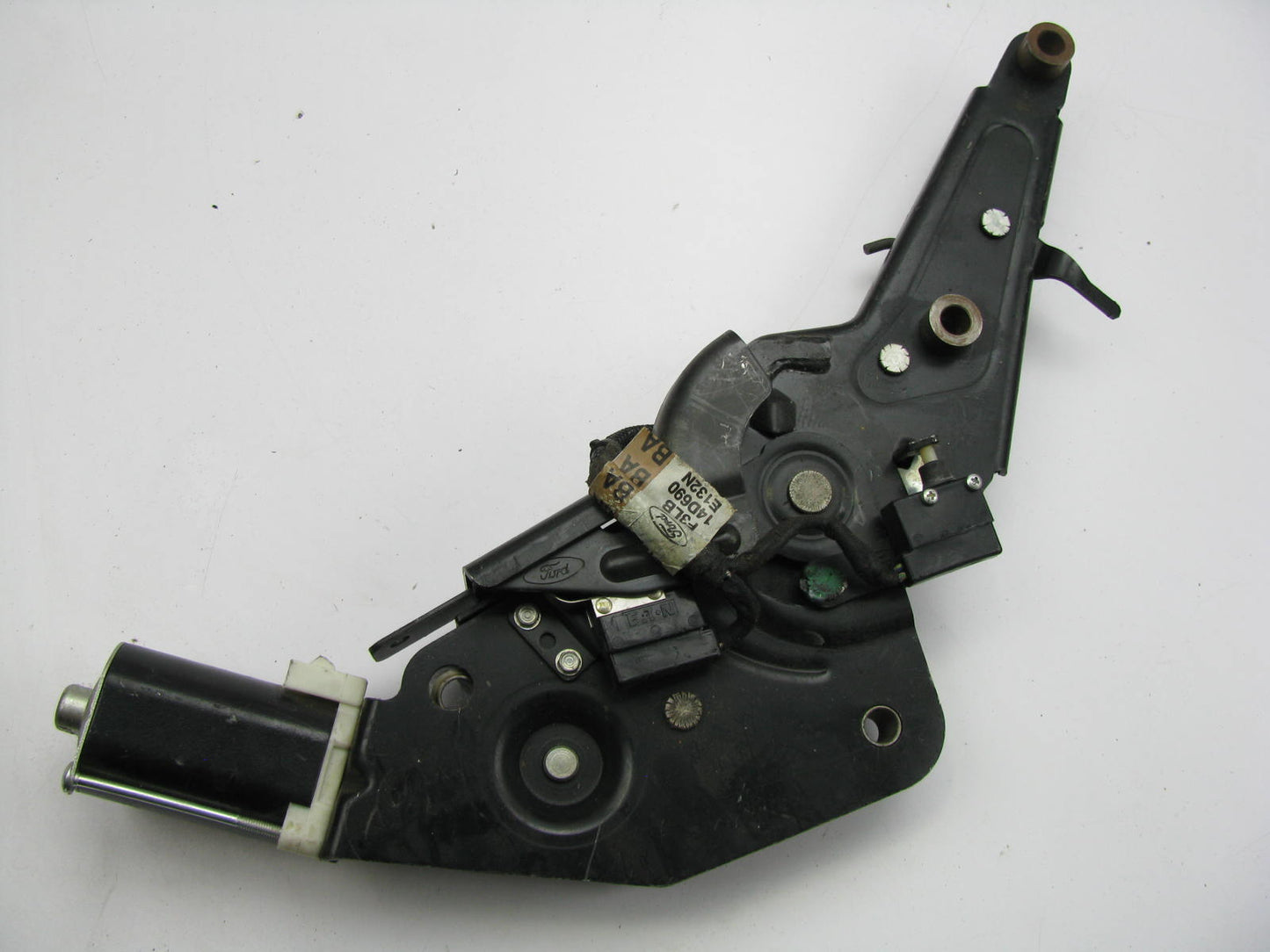 NEW - OUT OF BOX F3LB-6362648-BJ Front Right Seat Recliner Motor 93-98 Mark VIII