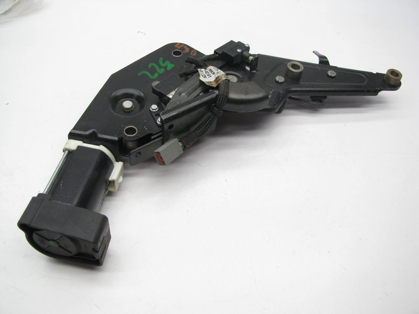 NEW UNBOXED OEM Ford F3LB-6362649-BP Left Drivers Seat Back Recliner Motor