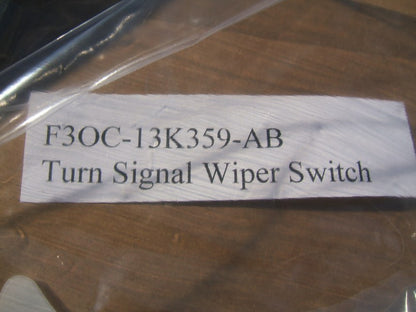 NEW OUT OF BOX OE Ford F3OC-13K359-AB Wiper Turn Signal Switch 91-97 Continental