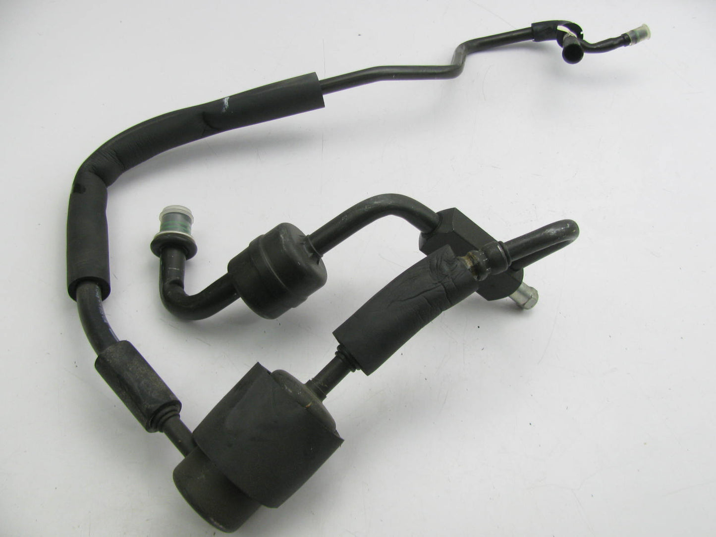 NEW - OUT OF BOX - OEM Ford A/C Manifold Hose Line Tube F3OH-19D734-AA