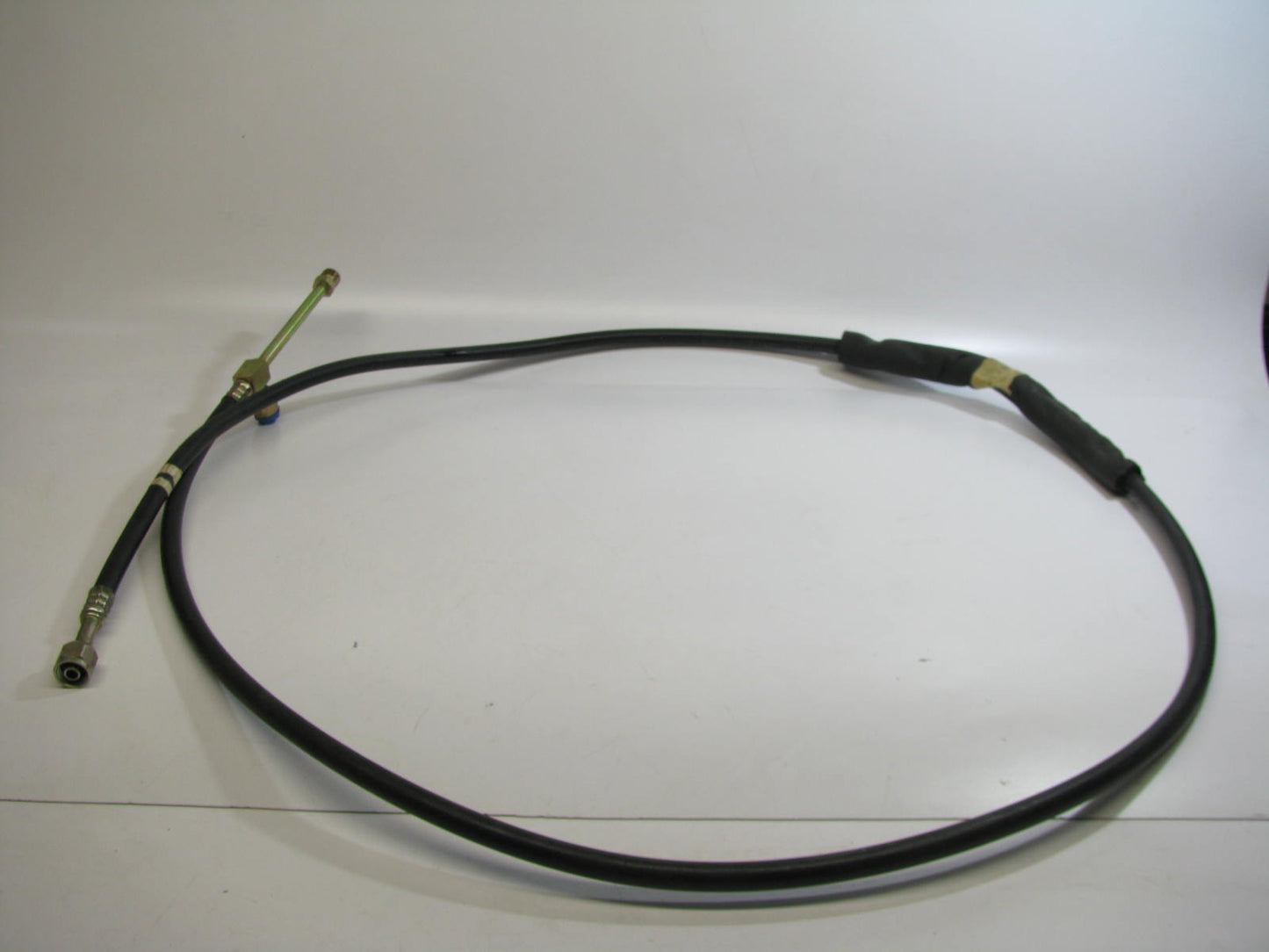 UNKNOWN FITMENT Ford A/C Refrigerant Hose Tube Line F3UZ-19835-E