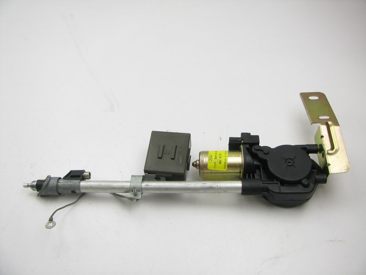 NEW OUT OF BOX 1990-94 Lincoln Town Car Power Antenna W/ Module F3VF-19A018-AB