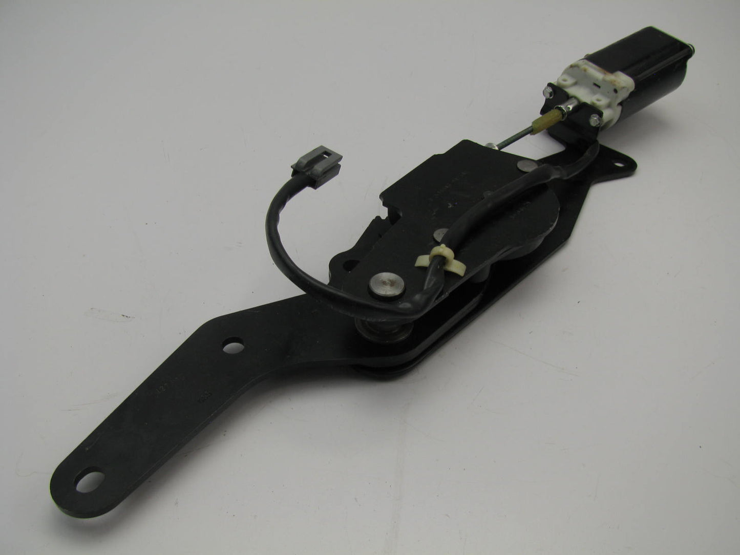 NEW - Out Of Box F3VU-14547-AA Front Left Seat Adjust Motor 1990-1995 Town Car