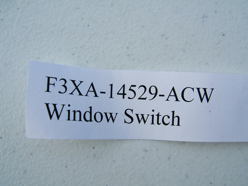 NEW - OUT OF BOX - OEM Ford F3XA-14529-ACW Power Window Switch For 1993-95 Quest