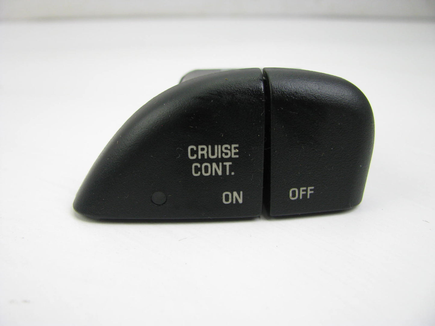 NEW - OUT OF BOX F3XA-9D780-ADW Right Cruise Control Switch 1993-1995 Villager