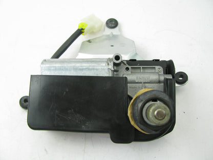 NEW - OUT OF BOX FORD F3XY-17508-B Rear Window Wiper Motor 1993 Mercury Villager