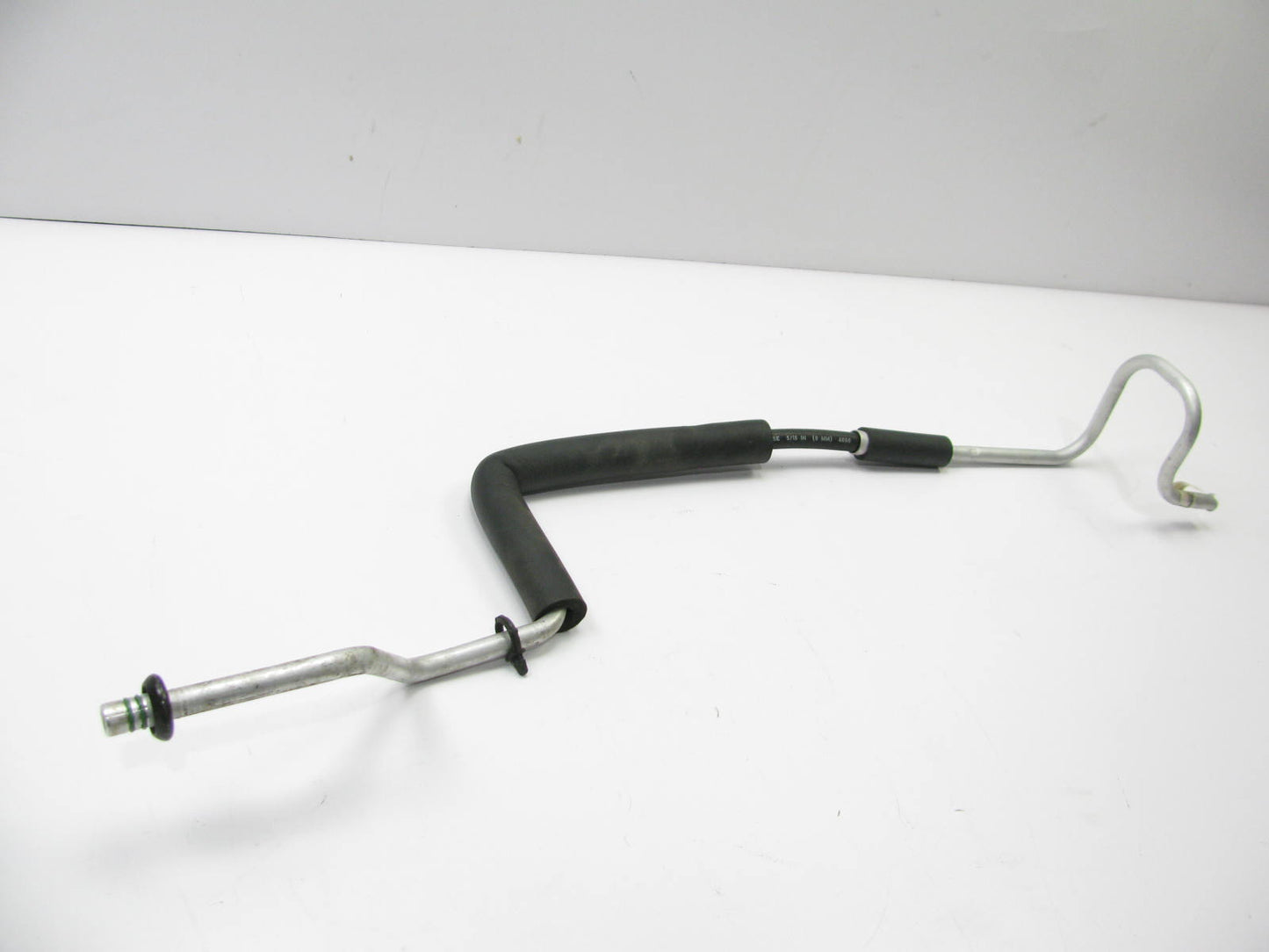 NEW - OEM Ford F3ZH-19N651-BA A/C Refrigerant Suction Hose 1992-93 Mustang 2.3L