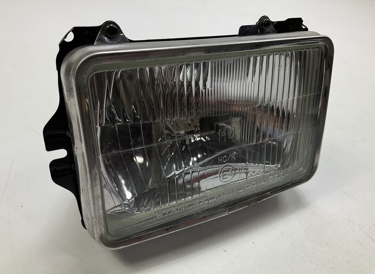 NEW UNBOXED OEM F42Z-13008-G Right Passenger Headlight Headlamp 93-97 Ford Probe
