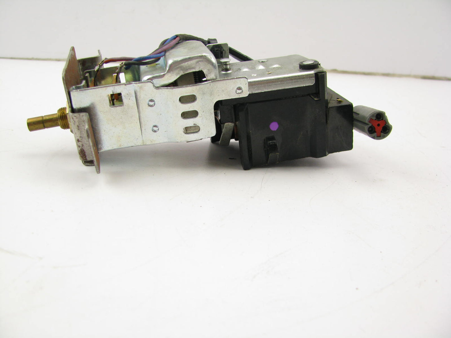 NEW - Out Of Box F49B-11654-AB Headlight Switch W/ Auto 1992-1994 Ford Aerostar