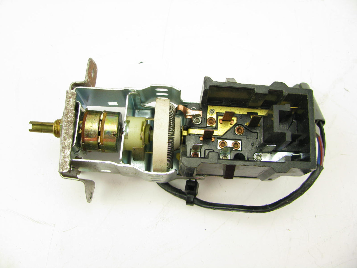 NEW - Out Of Box F49B-11654-AB Headlight Switch W/ Auto 1992-1994 Ford Aerostar