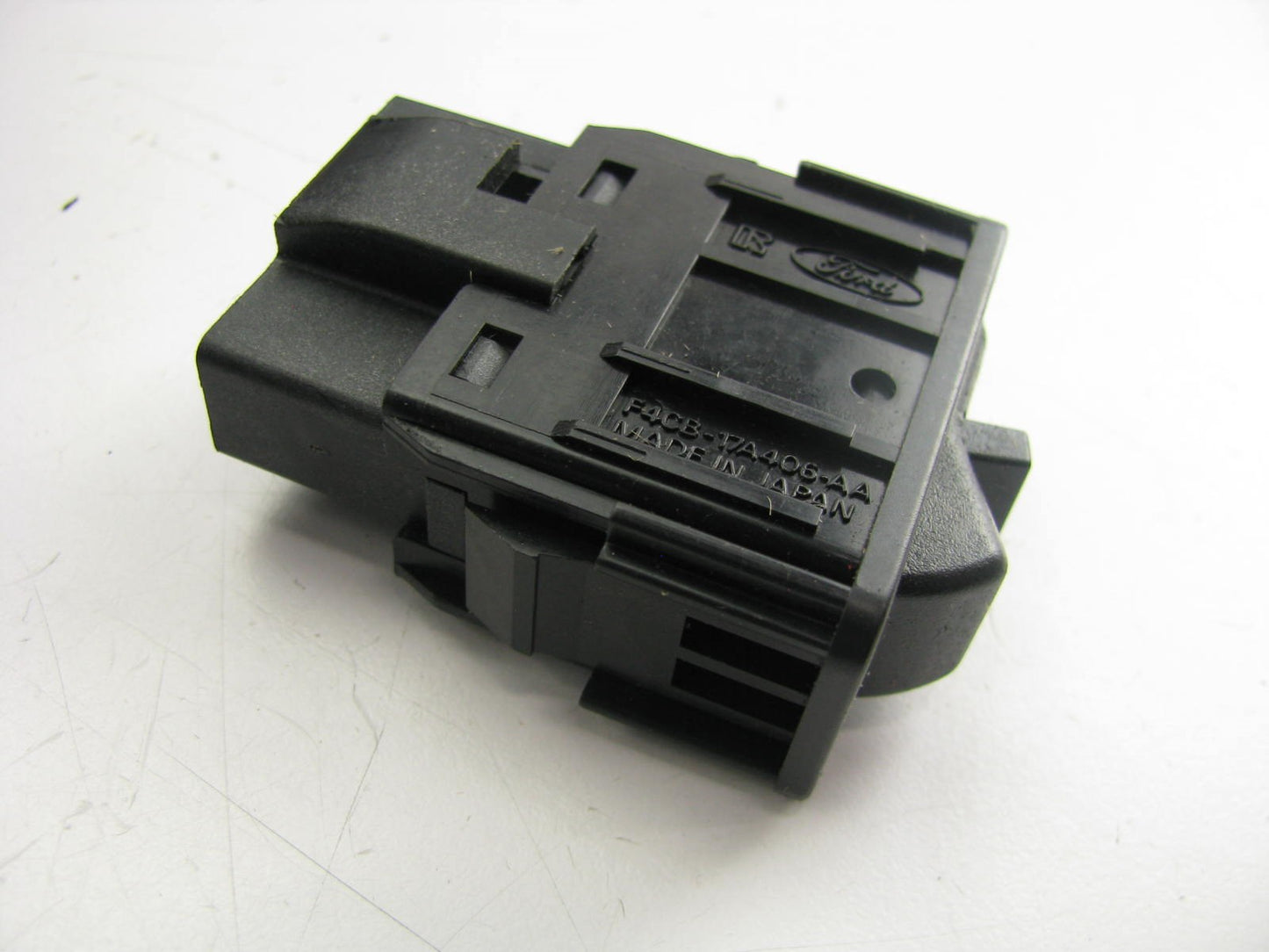 NEW - OUT OF BOX - OEM Ford F4CB-17A406-AA Rear Wiper Switch