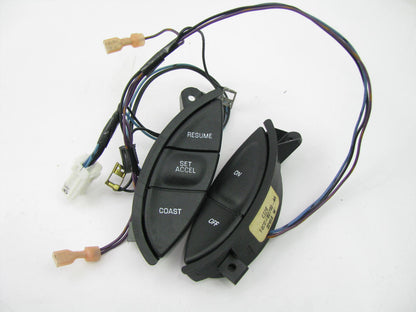NEW - OUT OF BOX F4CC-9D780-AA-BLACK Cruise Control Switch 1994-1996 Escort