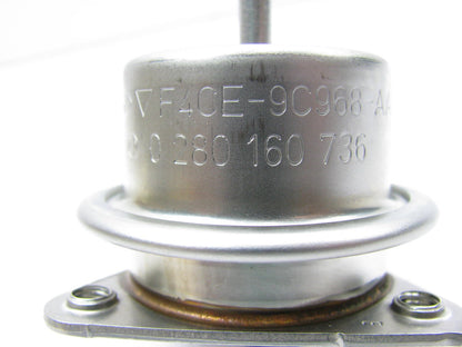 NEW OUT OF BOX Ford F4CE-9C968-AA Fuel Injection Pressure Regulator 0280160736
