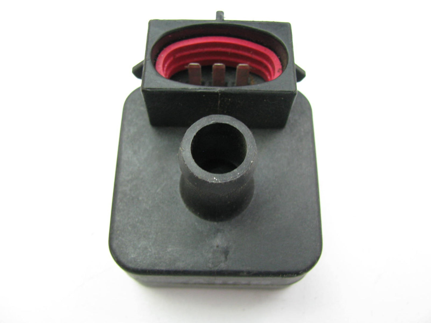NEW OUT OF BOX  OEM Ford F4CE-9J460-AA EGR Pressure Feedback Sensor 94-96 Escort