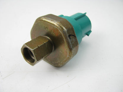 NEW - OUT OF BOX Ford F4CH-19D594-AA 4-Pin A/C Compressor Cutoff Pressure Switch