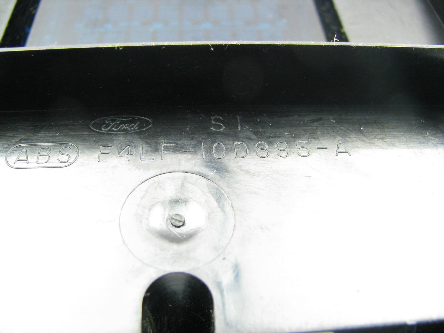 NEW - OUT OF BOX -  Lincoln Mark 8 VIII Dash Display Gauge OEM # F4LF-10D895-A