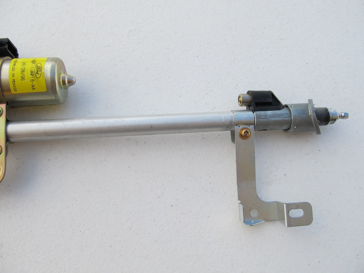 NEW - OUT OF BOX - OEM Ford F4LF-19A018-AA Power Antenna 1993-96 Mark VIII