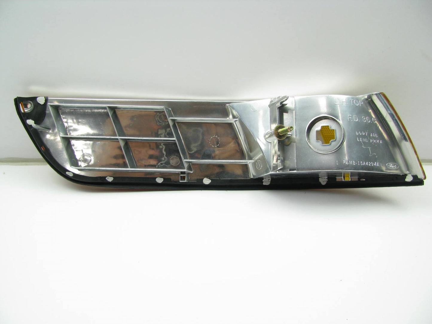 USED 92-94 Mercury Grand Marquis Left Drivers Side Corner Side Marker Light Lamp