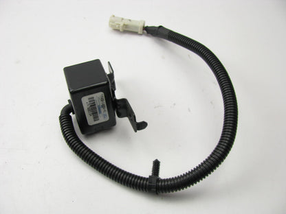 NEW - OUT OF BOX OEM Ford F4SB-14B004-AC Front Right SRS Crash Sensor