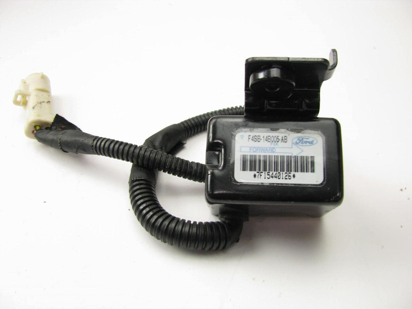 NEW - OUT OF BOX OEM FORD F4SB-14B005-AB Front Left SRS Crash Sensor