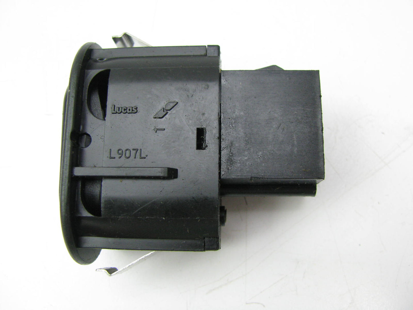 NEW - OUT OF BOX - OEM Ford F4SB-15K218-AA Fog Light Lamp Switch