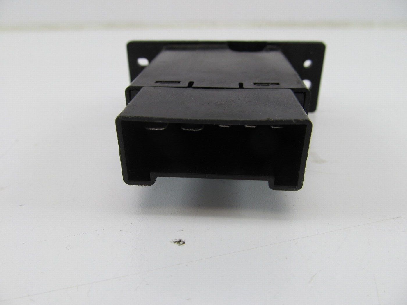 NEW - OUT OF BOX OEM 1994-1997 Ford Thunderbird Rear Defrost Defog Switch