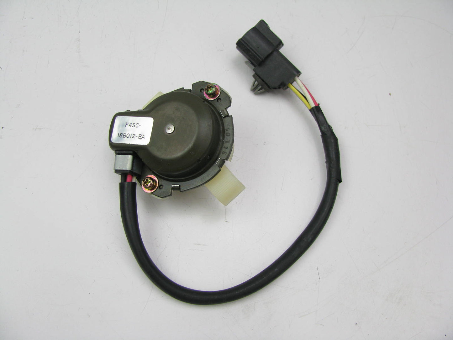 NEW - OUT OF BOX - OEM FORD F4SC-18B012-BA Auto Ride Shock Actuator Sensor
