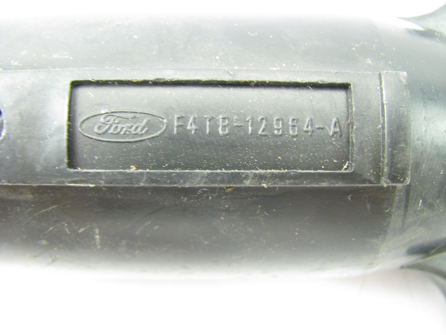 NEW UNBOXED OEM FORD 7 Pin To 4 Pin Trailer Hitch Tow Light Adapter F4TB-12964-A