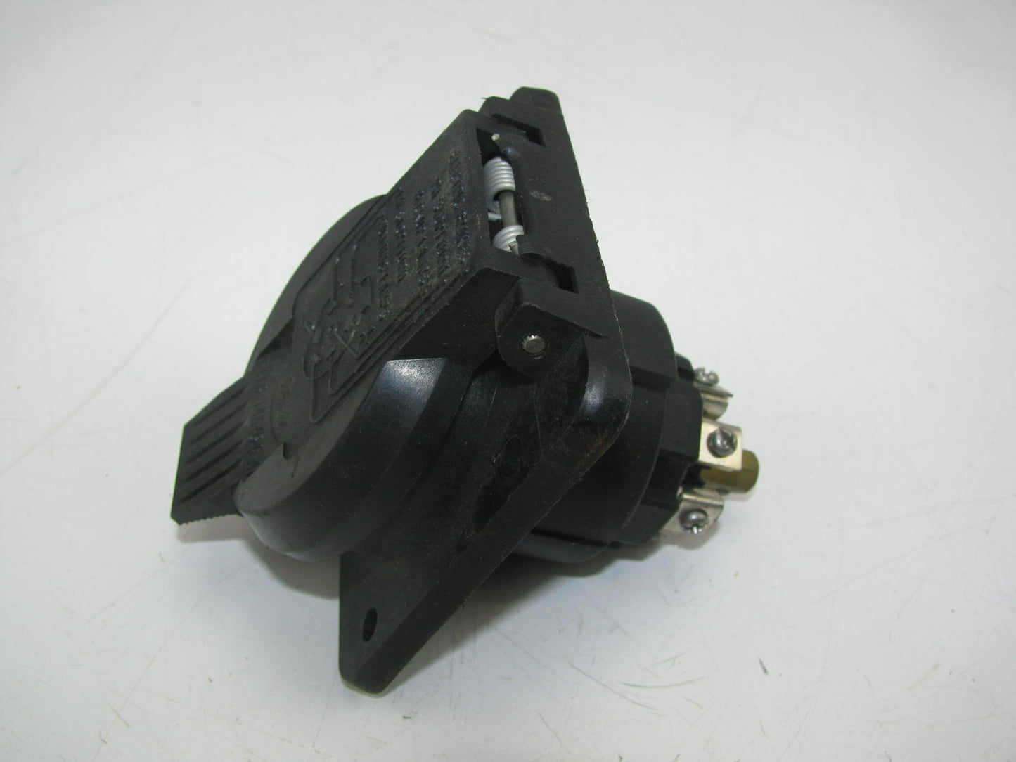 NEW - OUT OF BOX FORD F4TB-14A464-AT 7-Pole Trailer Wire Connector Receptacle
