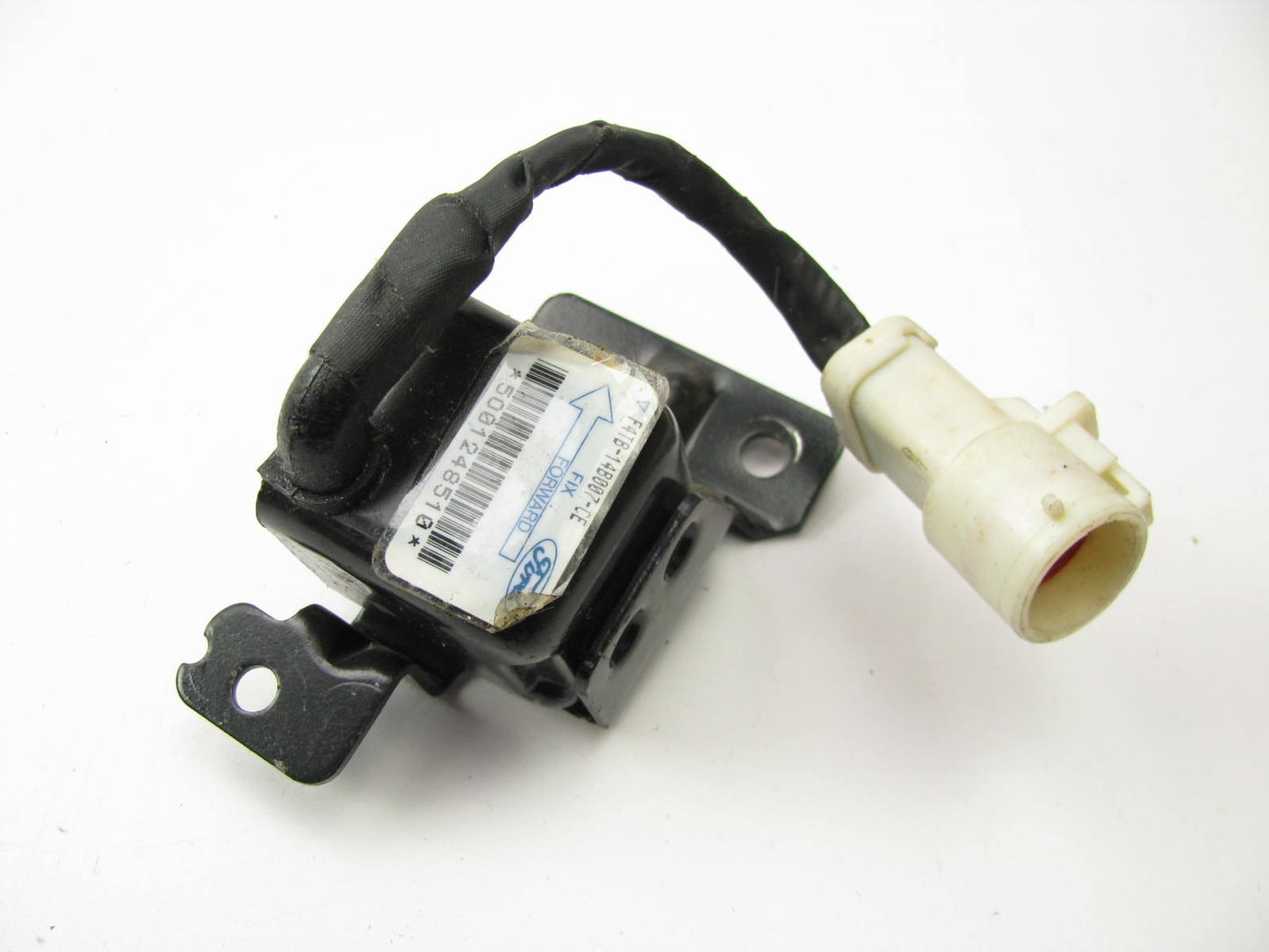 NEW - OUT OF BOX Genuine OEM Ford F4TB-14B007-CE Crash Sensor 1994 F-150