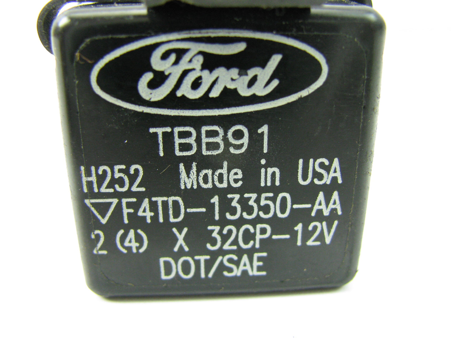 NEW - OUT OF BOX - OEM FORD F4TD-13350-AA Turn Signal And Hazard Warning Flasher