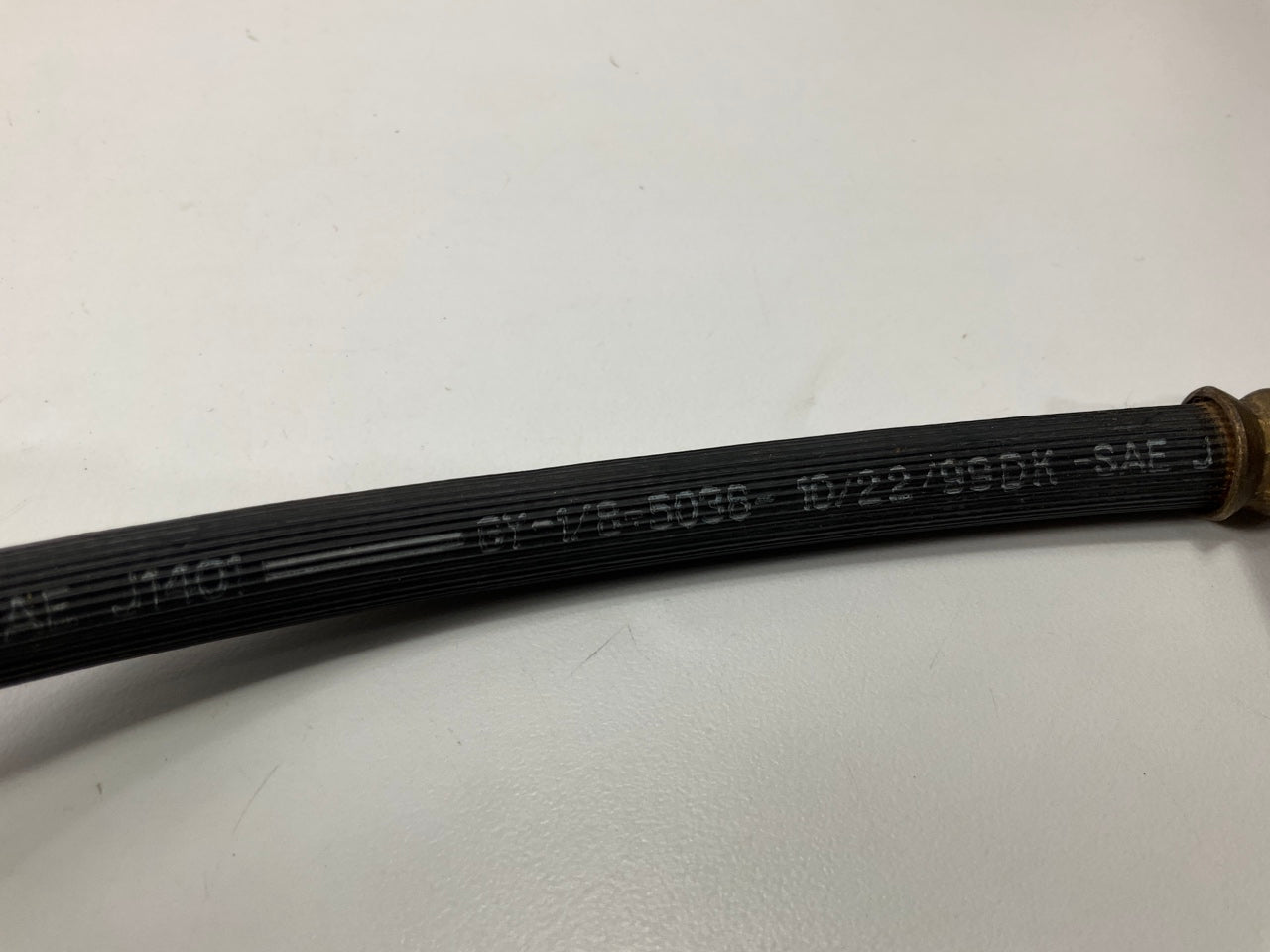 NEW - OUT OF BOX - OEM FORD F4ZC-2A442-AC Rear Right Brake Hose