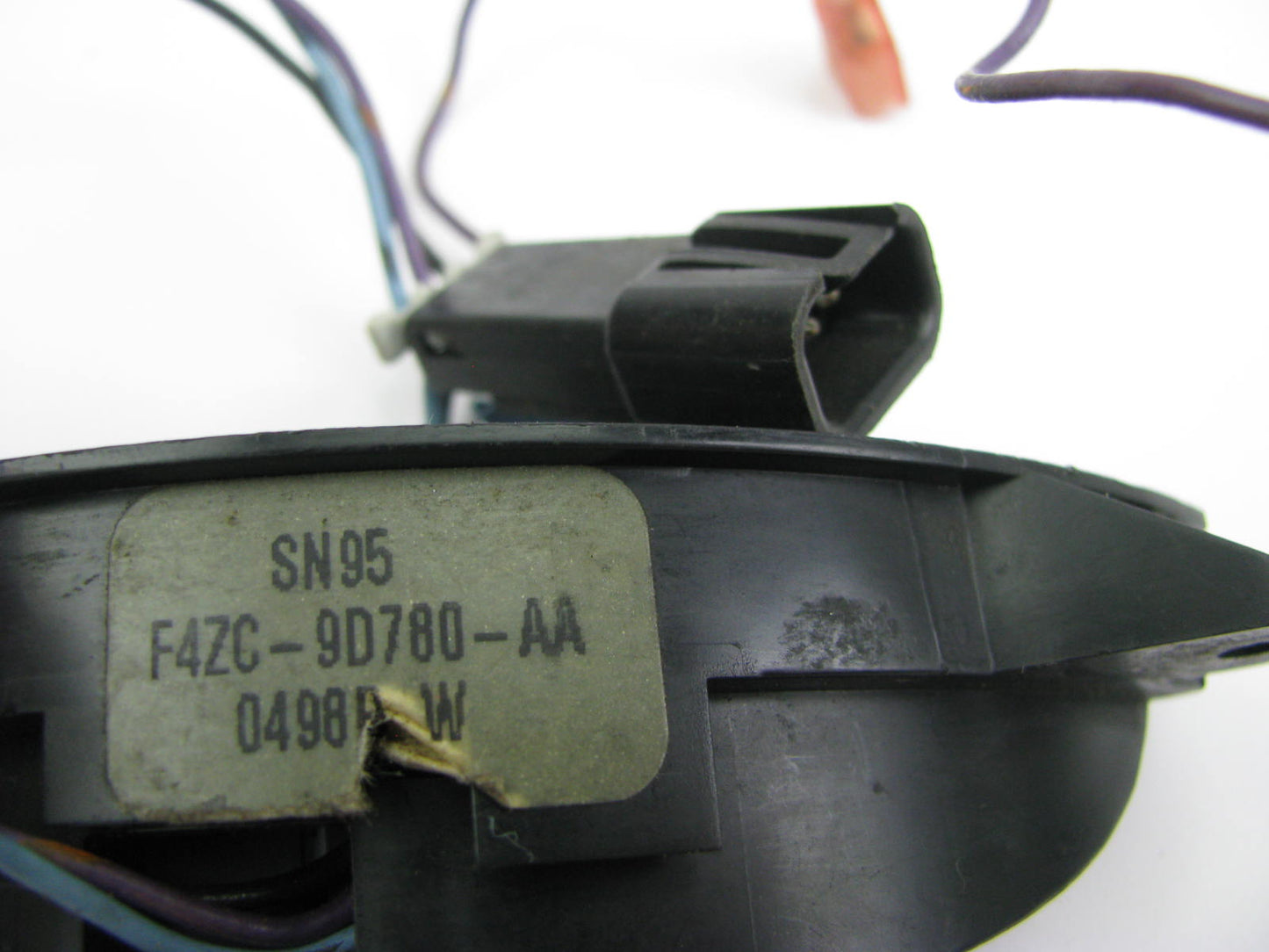 NEW - OUT OF BOX - OEM FORD F4ZC-9D780-AA Cruise Control Switch 1995-04 Mustang