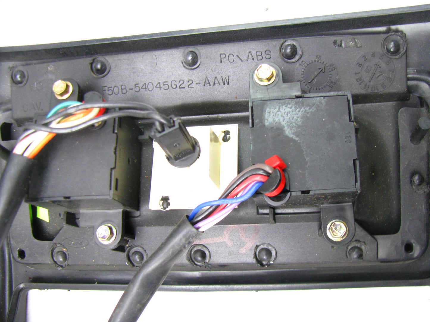 NEW OUT OF BOX OEM Radio Trim Console Bezel For 1995-97 Lincoln Continental Gray