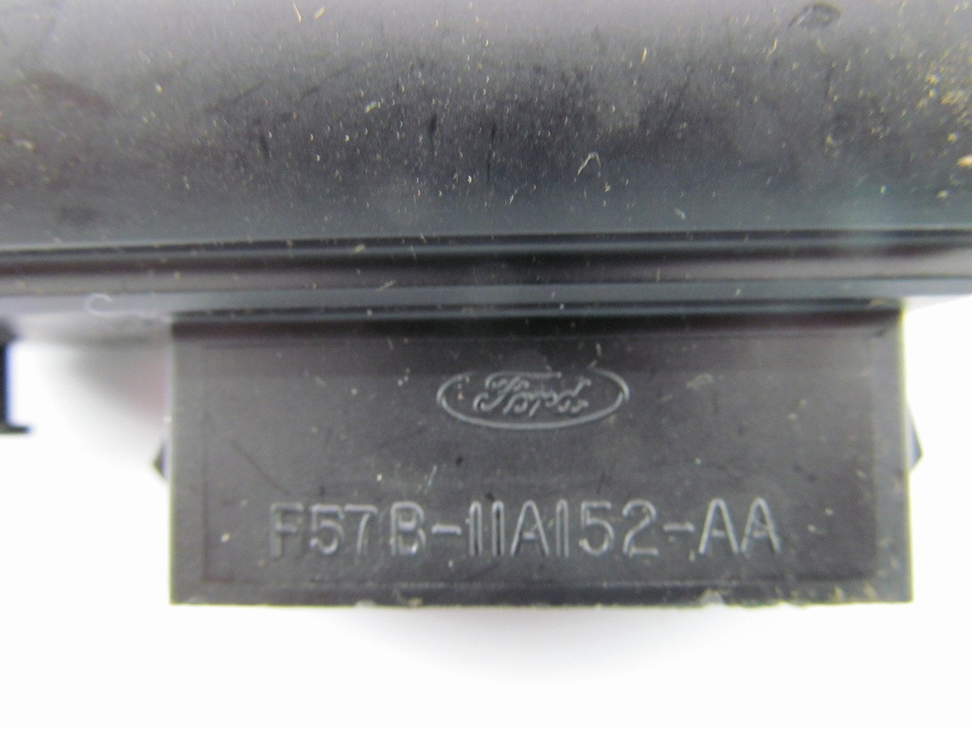 NEW - OUT OF BOX OEM F57B-11A152-AA Cruise Control Clutch Release Safety Switch