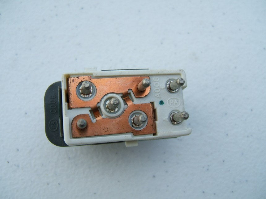 NEW - OUT OF BOX - 2 DOOR ONLY - Ford F57B-14529-AA Master Power Window Switch