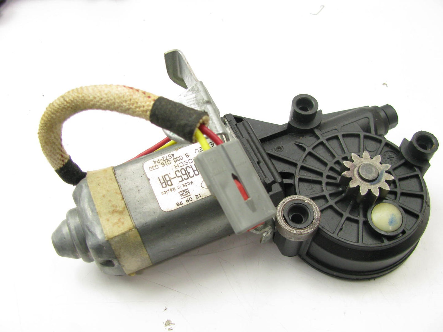 New OUT OF BOX OEM Ford Front Right Side Power Window Motor 96-02 Ranger