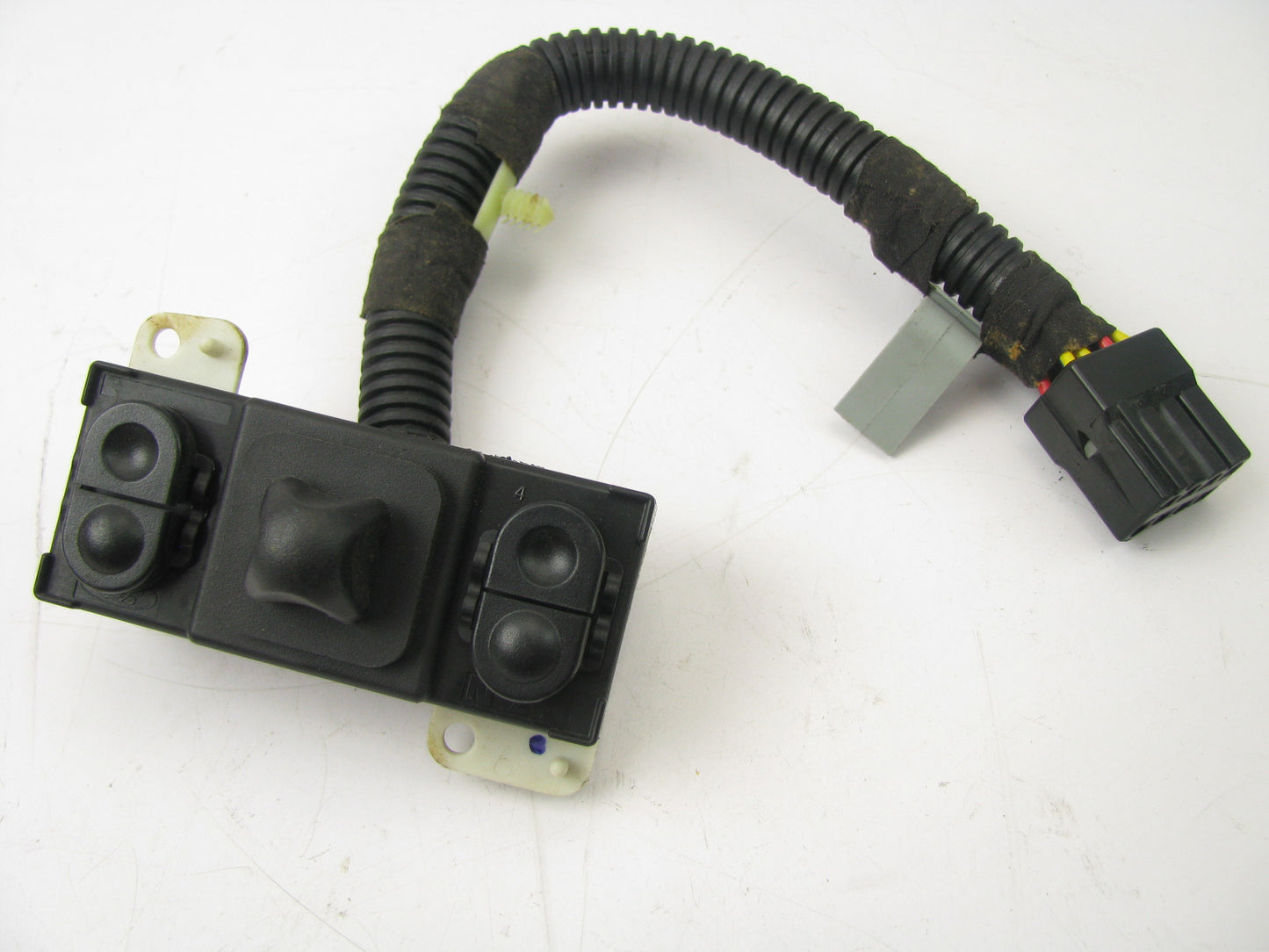 NEW - OUT OF BOX - OEM Ford F57B-14A701-BB Seat Adjust Switch Left Drivers Side