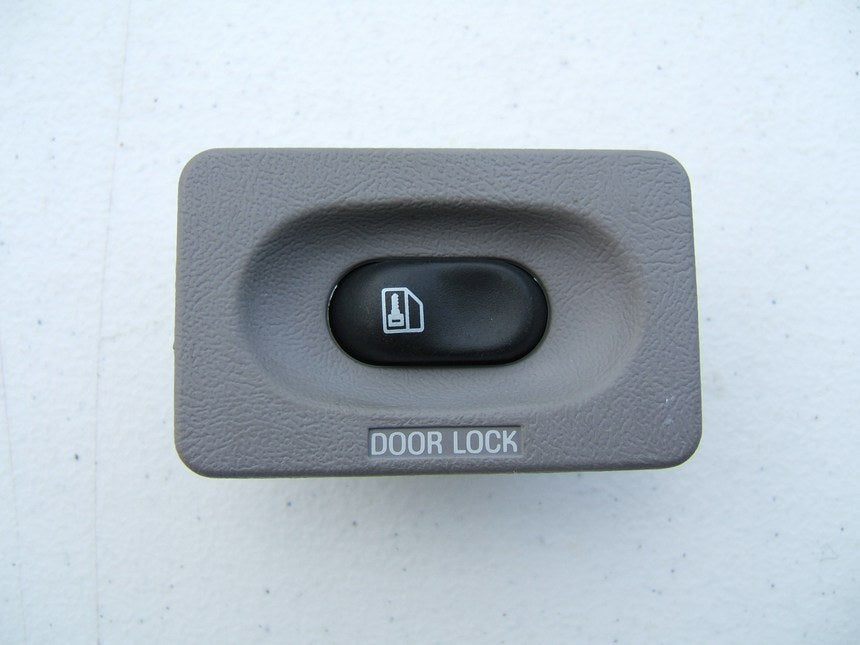 NEW - OUT OF BOX FORD F57B-14B162-AAW Liftgate Power Lock Switch 95-01 Explorer
