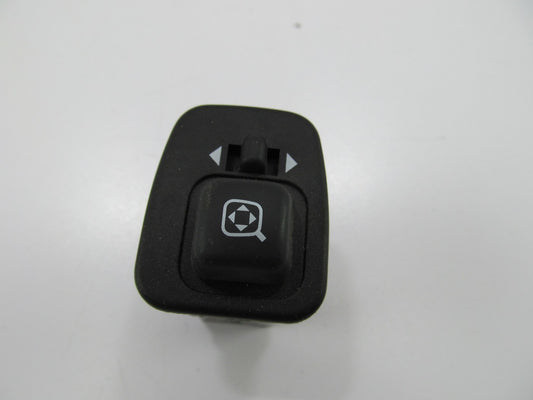 NEW - OUT OF BOX - OEM Ford F57B-17B676-AB Mirror Adjust Switch
