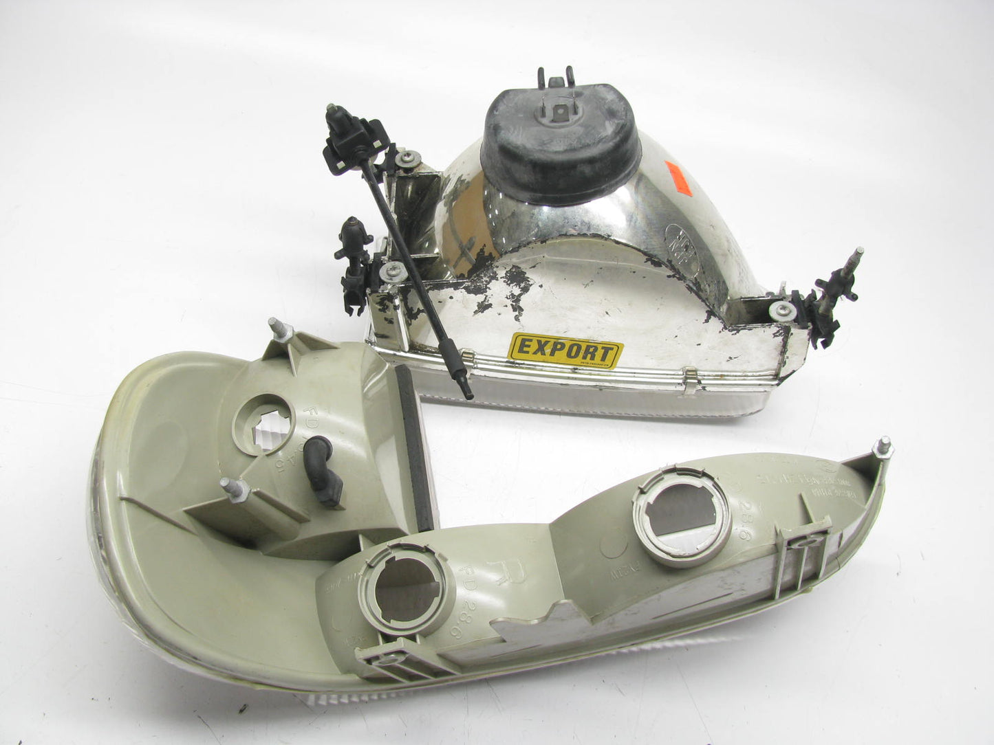 EUROPEAN EXPORT Only - 1995-2000 Ford Explorer Headlight Headlamp & Corner Light