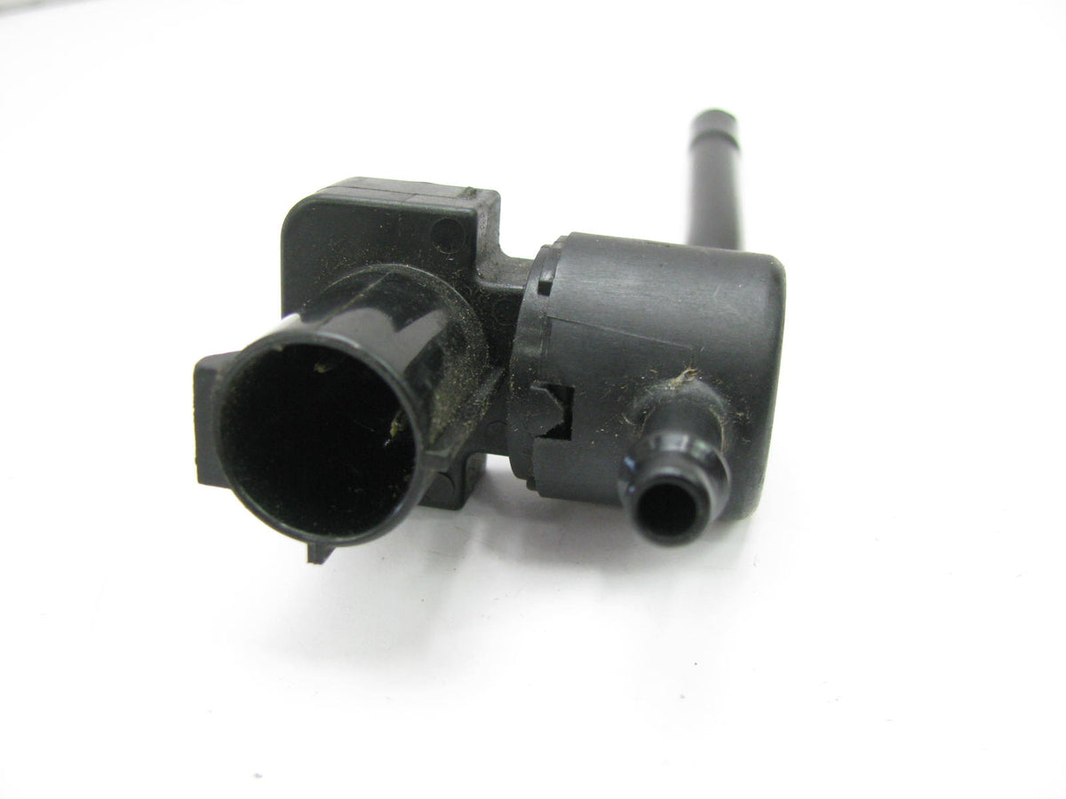 NEW - OUT OF BOX - OEM FORD F57E-14A606-AA Vapor Canister Purge Valve