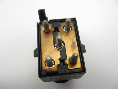 NEW - OUT OF BOX - 1995-97 Ford Windstar Power Door Lock Switch F58B-14017-BA