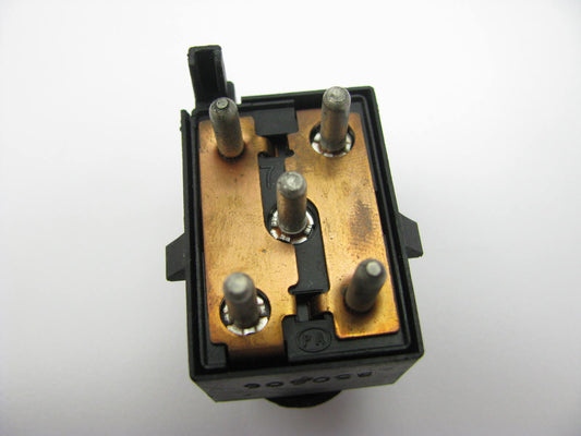 NEW - OUT OF BOX - 1995-97 Ford Windstar Power Door Lock Switch F58B-14017-BA