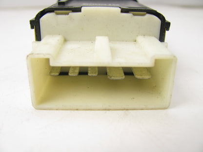 NEW - OUT OF BOX F58B-18C621-BAW Rear Defrost Defogger Switch 1995-98 Windstar
